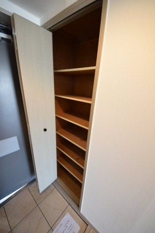 収納