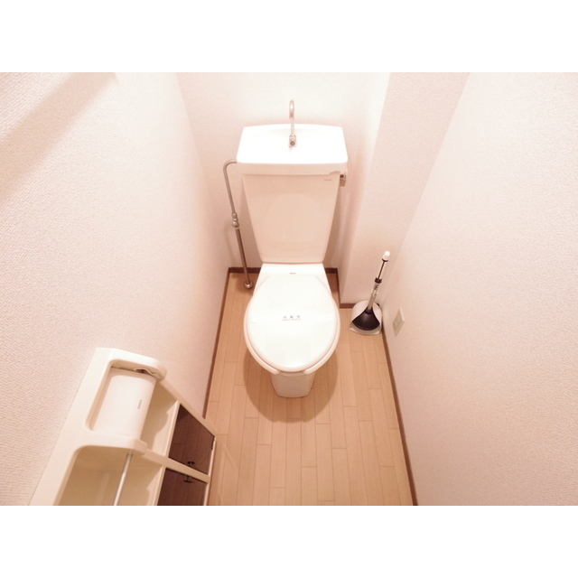 トイレ　１０３号室の写真です