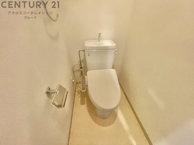 トイレ　ウォシュレット付きのトイレです♪