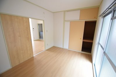 大六天マンションの内装写真
