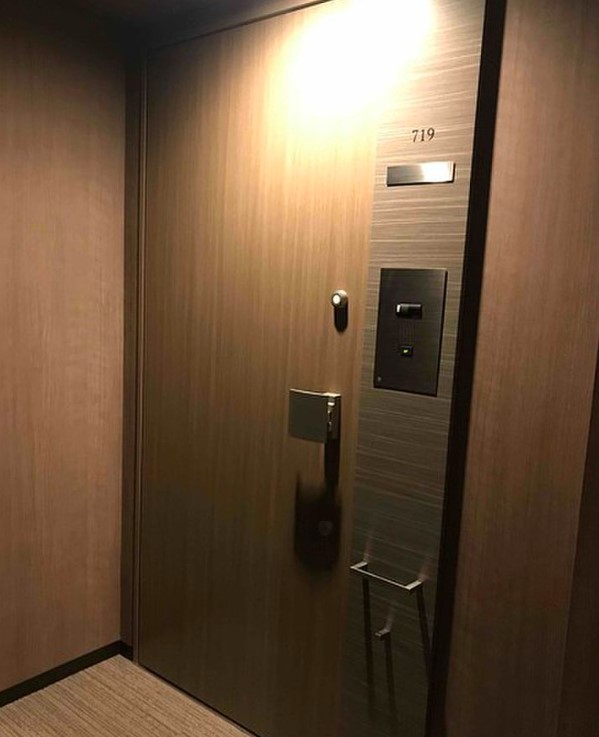 玄関　参考写真