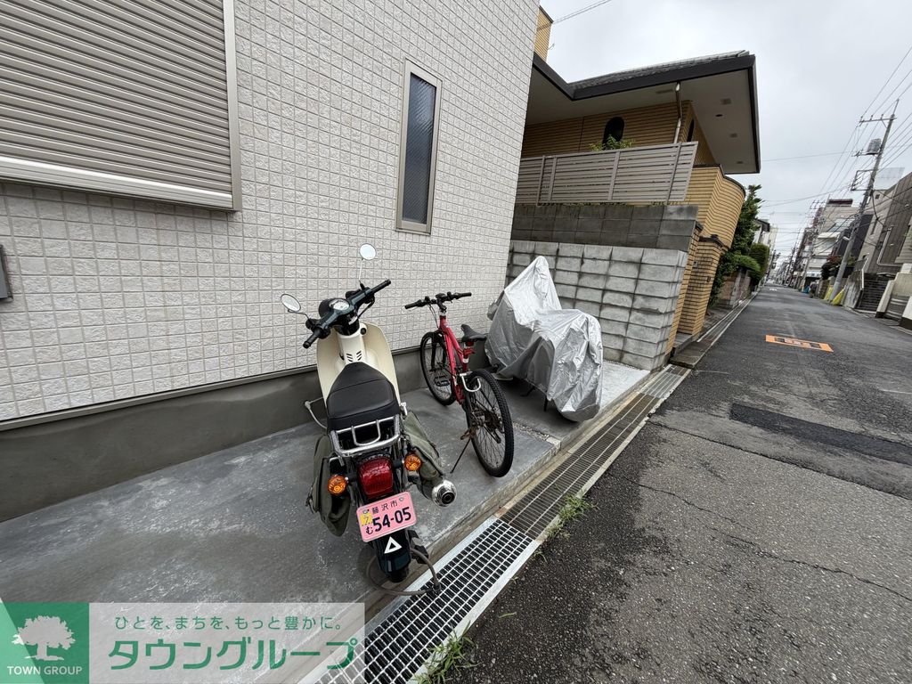 その他　駐車場