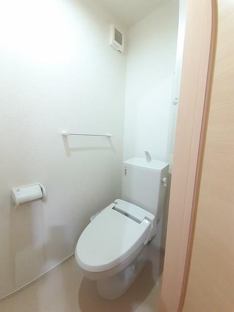 ヴァルム長府のトイレ写真