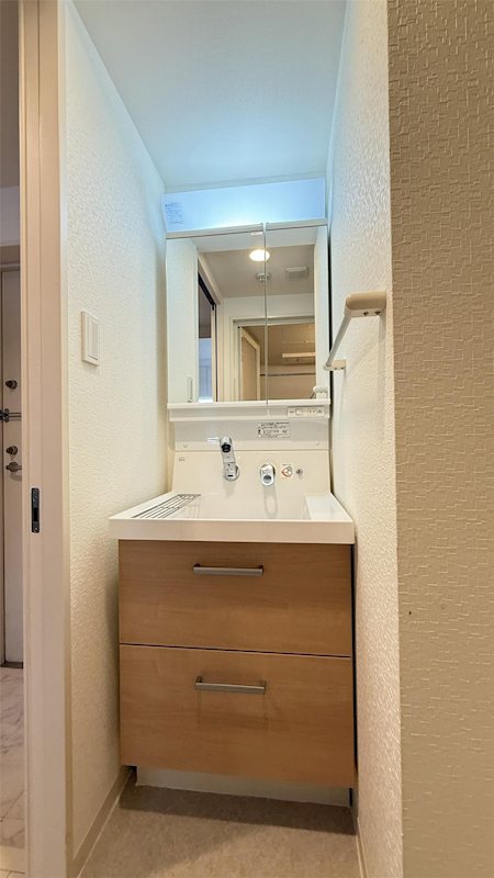 洗面設備　※掲載情報と物件の現況が異なる場合、現況を優先とする。