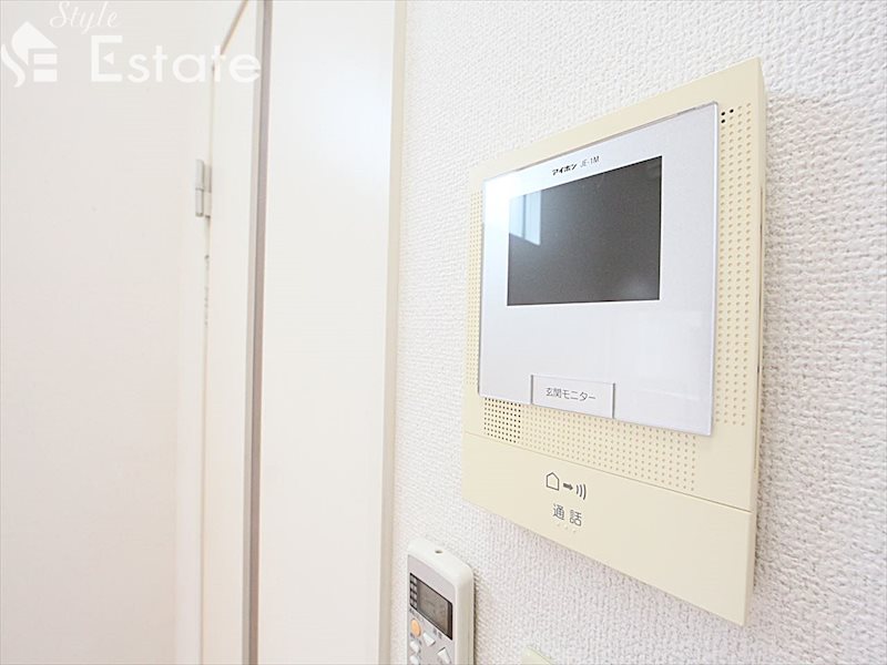 セキュリティ　モニター付きインターホン