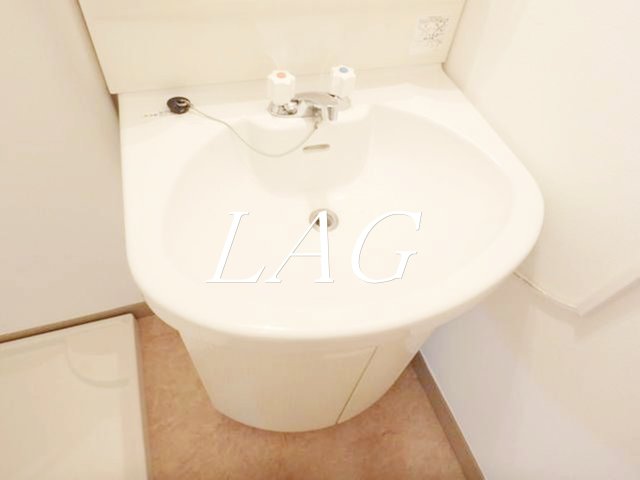 洗面設備　洗面台です。