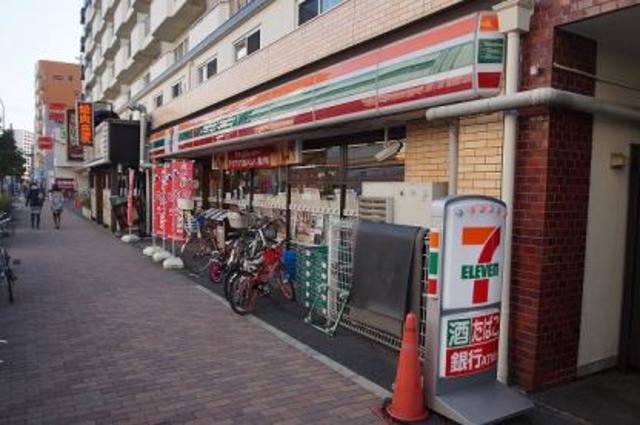 コンビニ　セブンイレブン川崎新丸子駅前店（コンビニ）まで187m
