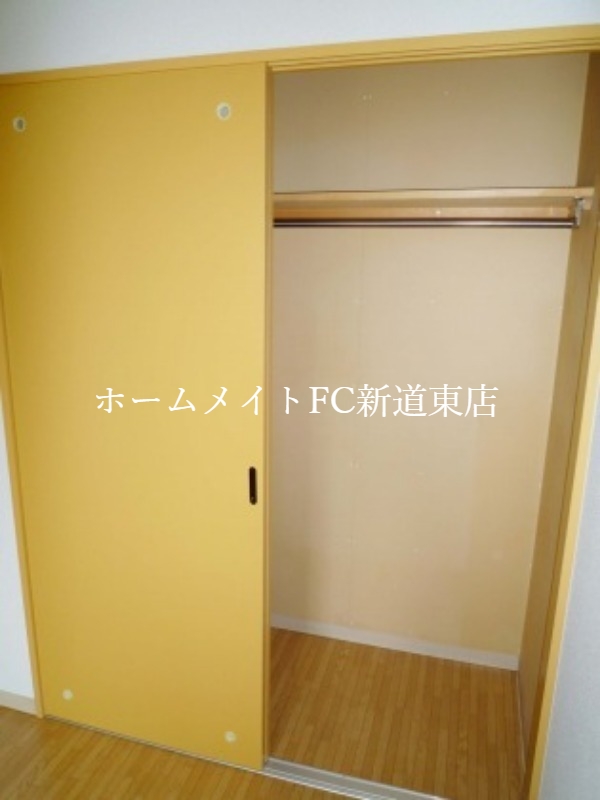 収納　リビング