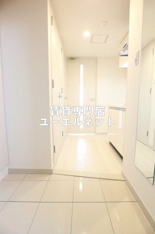 玄関　住まいの顔ともなる玄関