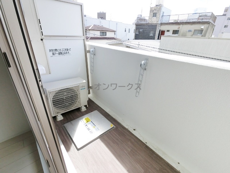 バルコニー