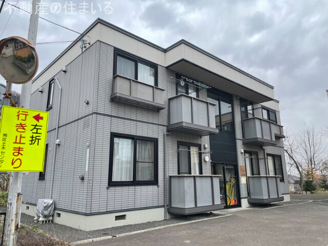建物外観　外観写真（昼）