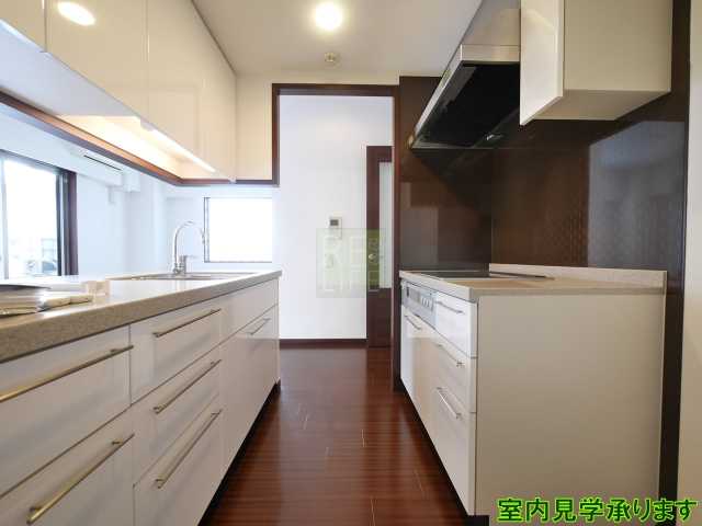 キッチン　同タイプ別部屋の画像になります。