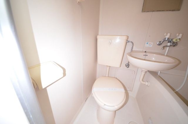 トイレ　★トイレも清潔感がありますよね★