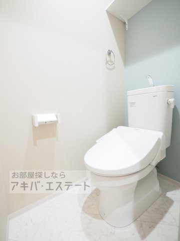 トイレ　同一仕様写真