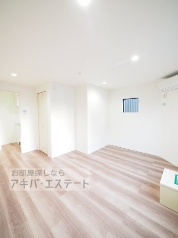 居室・リビング　同一仕様写真