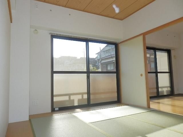 その他部屋・スペース　落ち着く和室です