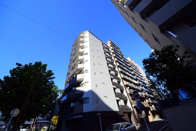 プレール・ドゥーク川崎の外観写真