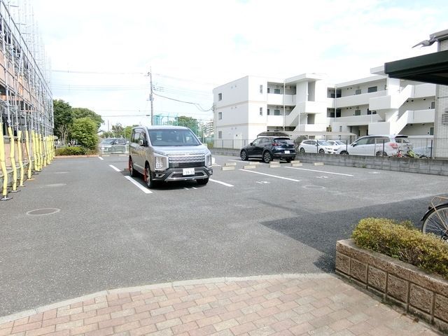 駐車場　☆駐車場☆