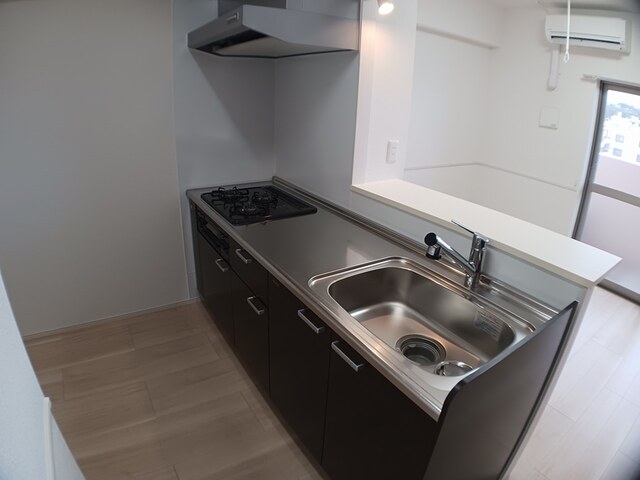 キッチン　現在建築中の為、同じ施工会社様のイメージ写真となります。現状
