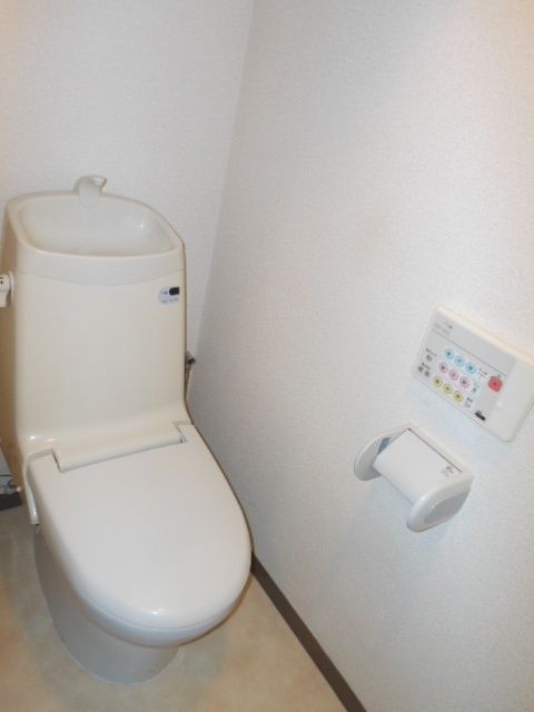 トイレ　トイレ