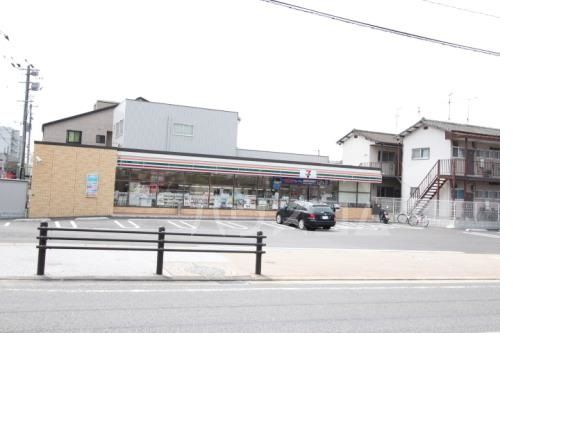 コンビニ　セブン‐イレブン 福岡筥松３丁目店（コンビニ）まで277m