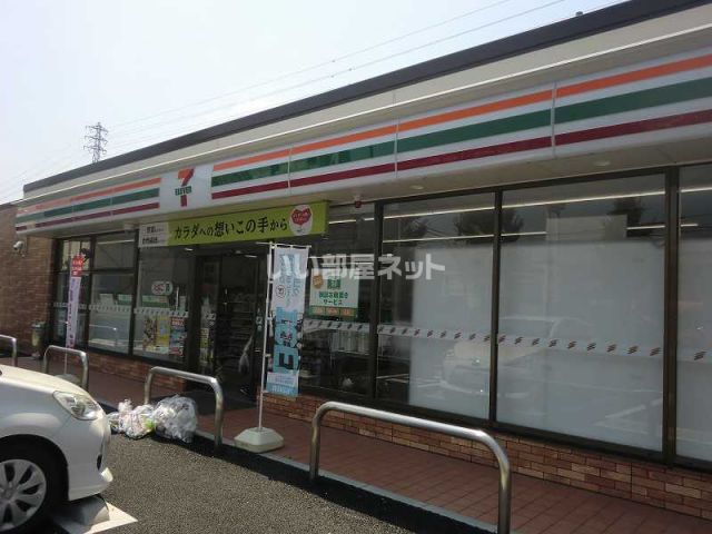 コンビニ　セブンイレブン各務原那加野畑町店（コンビニ）まで528m