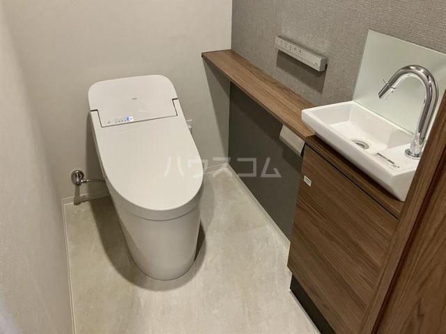 プラウド新浦安パークマリーナのトイレ写真