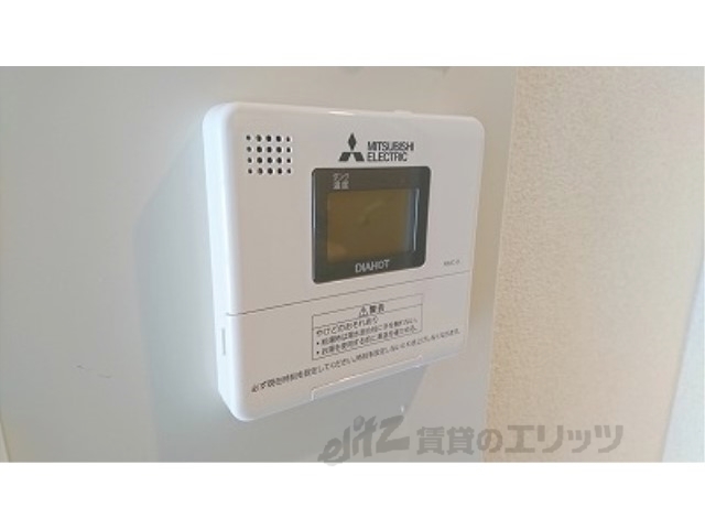 その他設備　給湯器リモコン