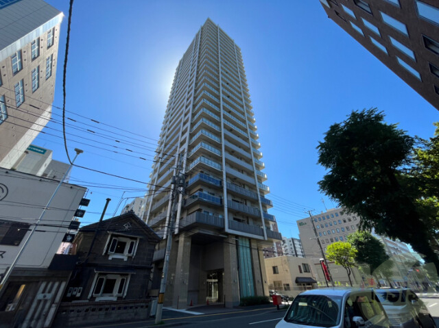 建物外観　札幌市北区北７条西「ブランズタワー札幌」