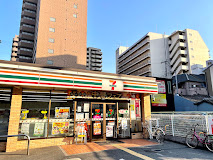 コンビニ　セブンイレブン 大阪本庄西1丁目店（コンビニ）まで117m