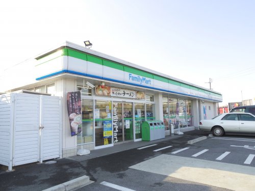 コンビニ　ファミリーマート郡山小泉口店（コンビニ）まで774m