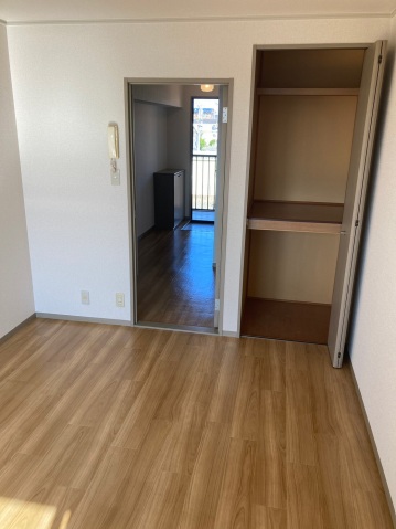 クレスト中町の内装写真