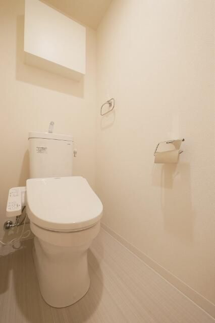トイレ　落ち着いたトイレです