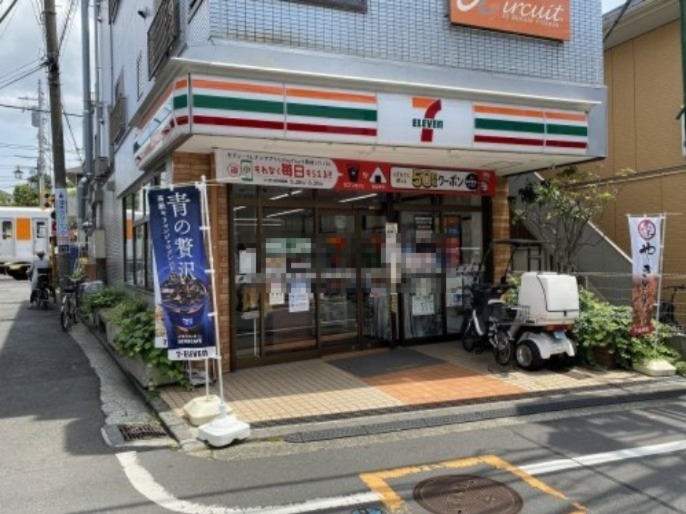 コンビニ　セブン-イレブン 妙蓮寺駅前店（コンビニ）まで634m
