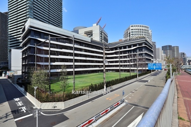 小学校　大阪市立中之島小学校（小学校）まで522m