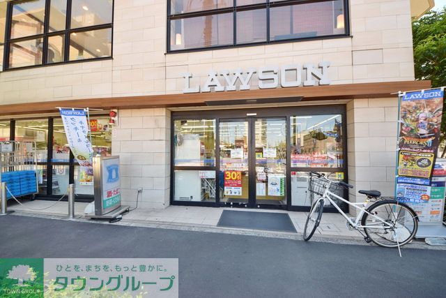コンビニ　ローソン成城6丁目店（コンビニ）まで400m