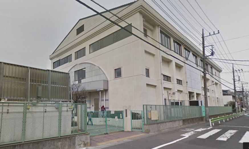 小学校　大田区立道塚小学校（小学校）まで831m