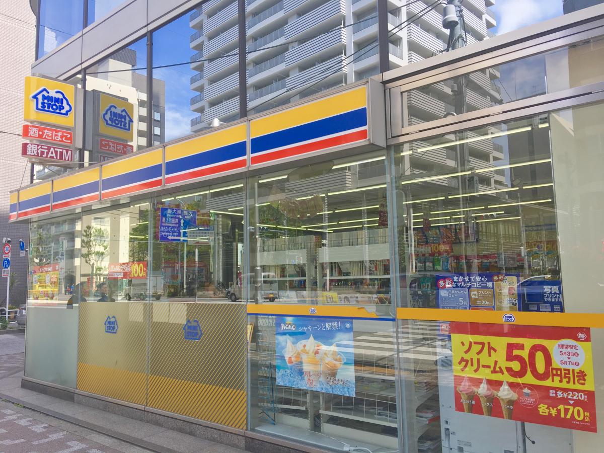 コンビニ　ミニストップ新川1丁目店（コンビニ）まで118m