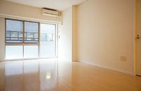 居室・リビング　写真は同タイプ住居です。