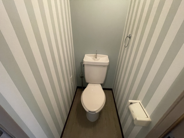 トイレ　トイレもきれいです