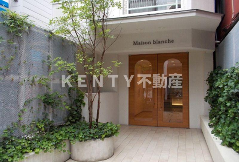 建物外観　外観は落ち着いています