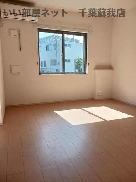 居室・リビング　居間です