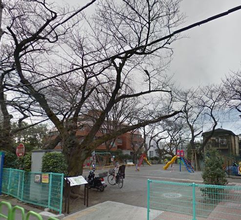 公園　白金児童遊園（公園）まで551m