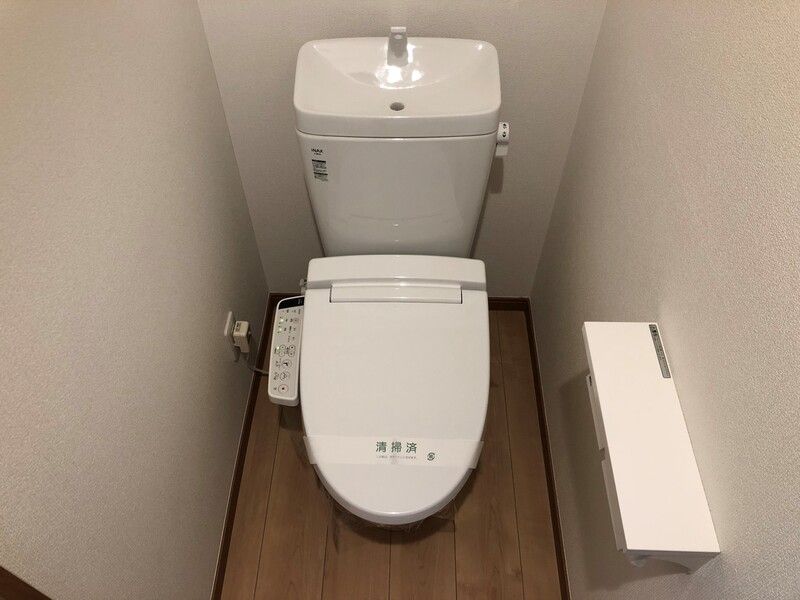 トイレ　■温水洗浄便座