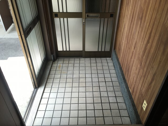 玄関