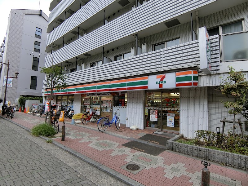 コンビニ　セブンイレブン江東南砂2丁目店（コンビニ）まで165m
