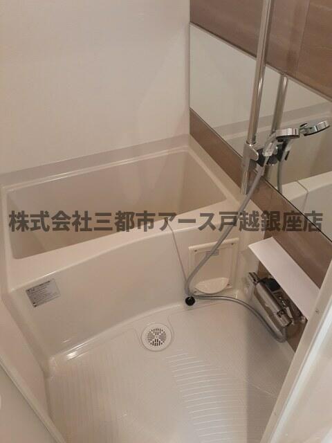 バス・シャワールーム　ウエスト　シックス