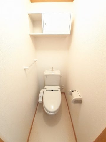 トイレ　コンパクトで使いやすいトイレです