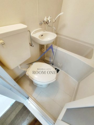 トイレ　トイレです。