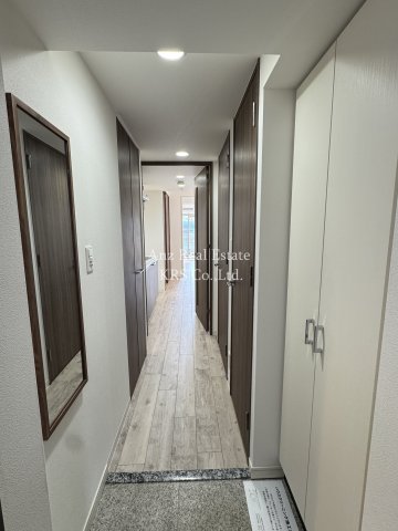 プレサンス江戸堀の玄関写真